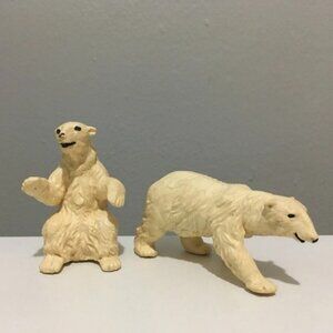 Vintage 1976 Britain's Ltd Lot of 2 Polar Bears Animals Made In England Figures